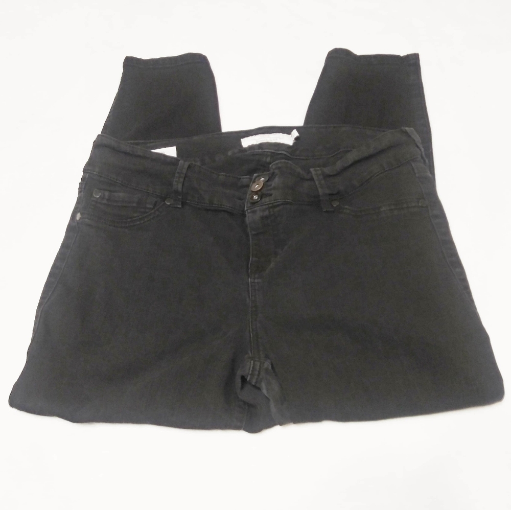 Torrid Black Denim Jeggings Size 18S
